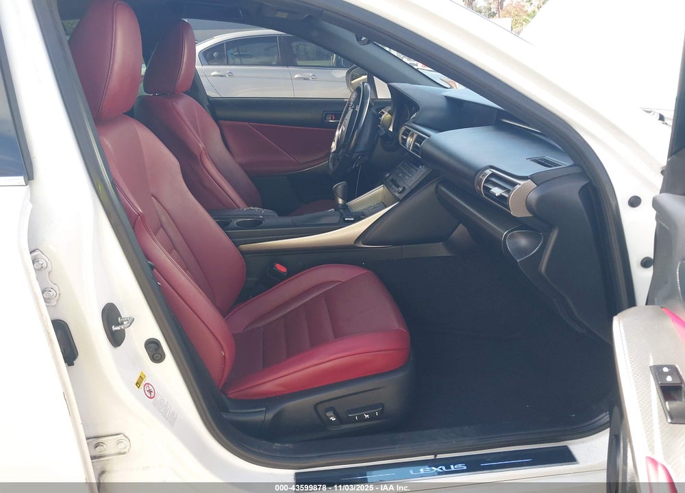 2015 LEXUS IS 250 VIN: JTHBF1D2XF5082905