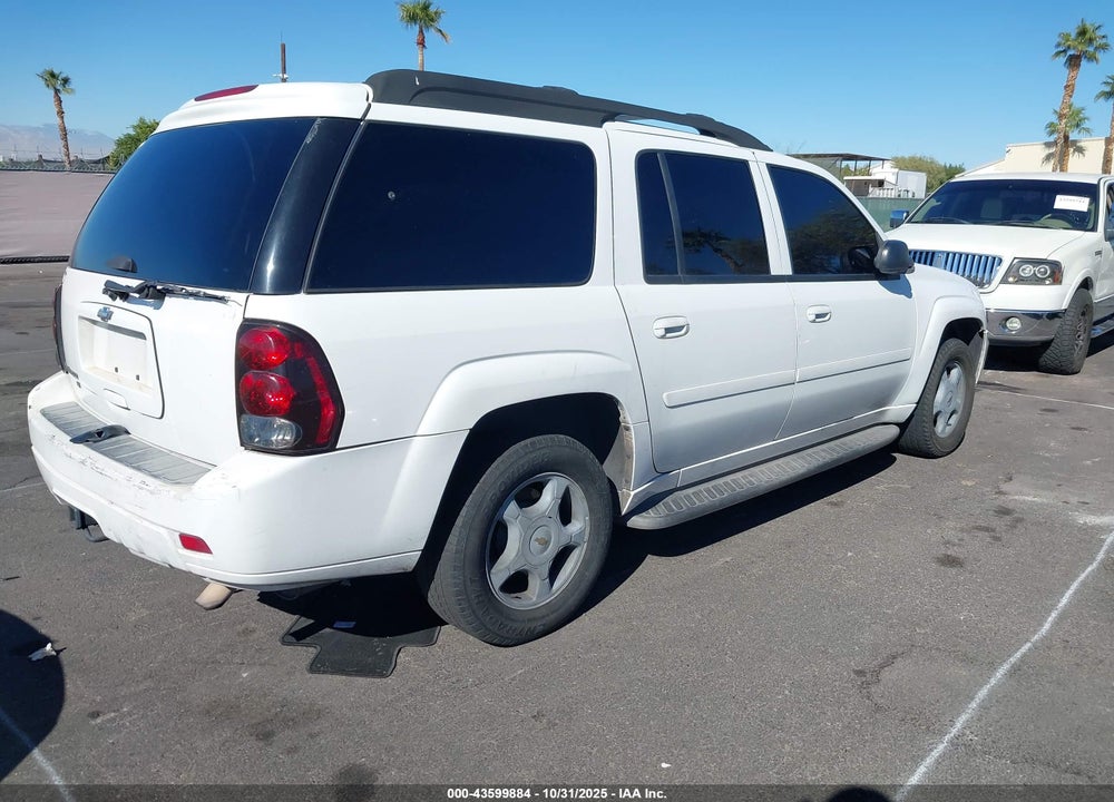 2006 CHEVROLET TRAILBLAZER VIN: 1GNES16S766135911