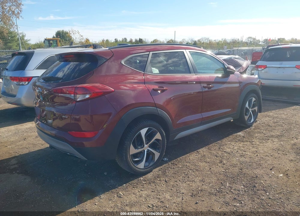2018 HYUNDAI TUCSON VIN: KM8J3CA25JU784453