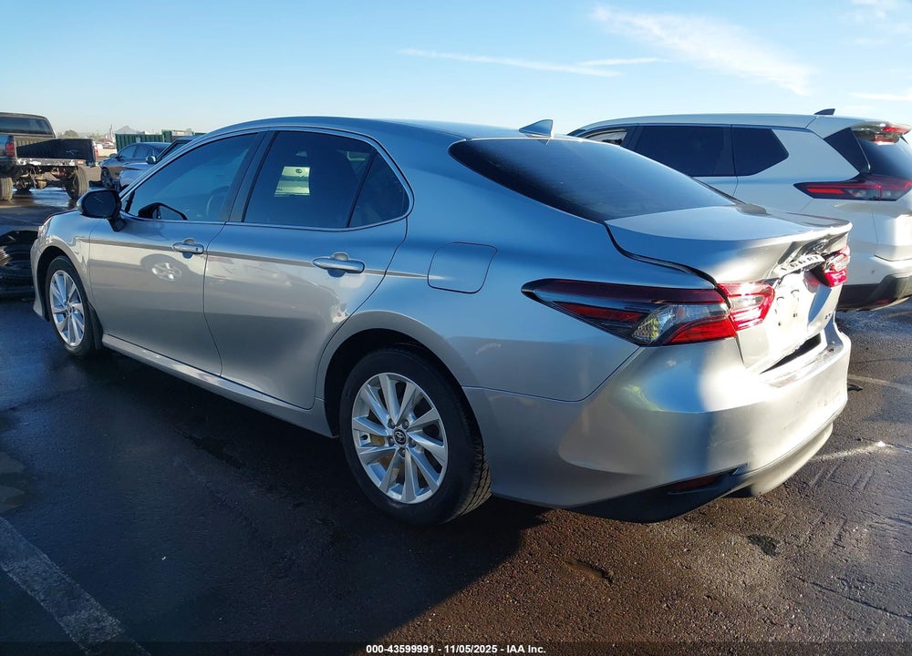 2024 TOYOTA CAMRY LE VIN: 4T1C11AK4RU197692