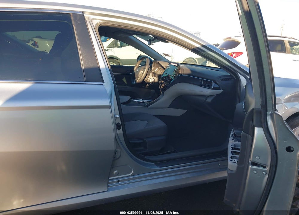 2024 TOYOTA CAMRY LE VIN: 4T1C11AK4RU197692