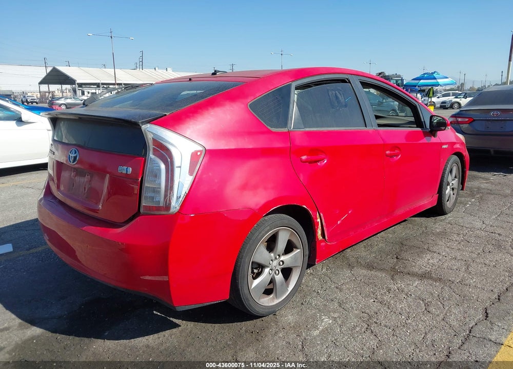 2015 TOYOTA PRIUS VIN: JTDKN3DU5F0423612