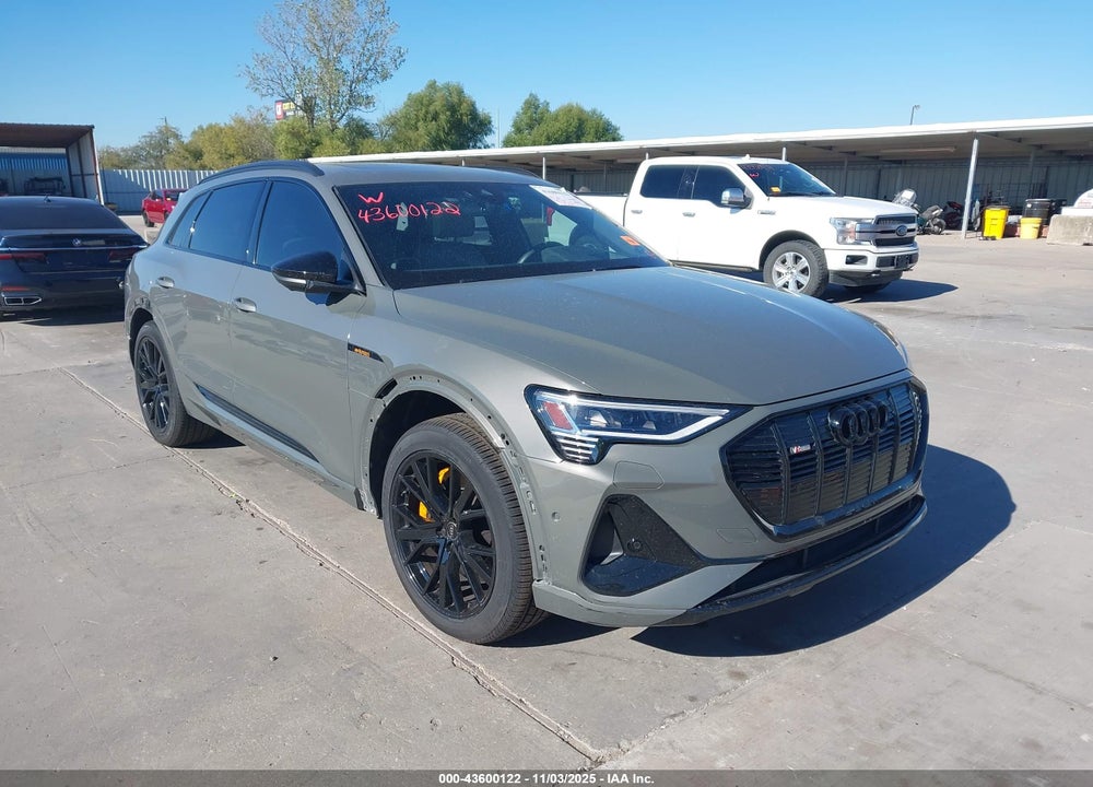 2022 AUDI E-TRON CHRONOS QUATTRO VIN: WA1VABGE8NB022592