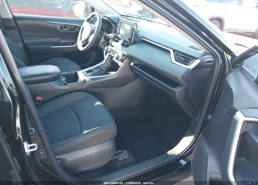 2022 TOYOTA RAV4 LE VIN: 2T3F1RFV4NC260159