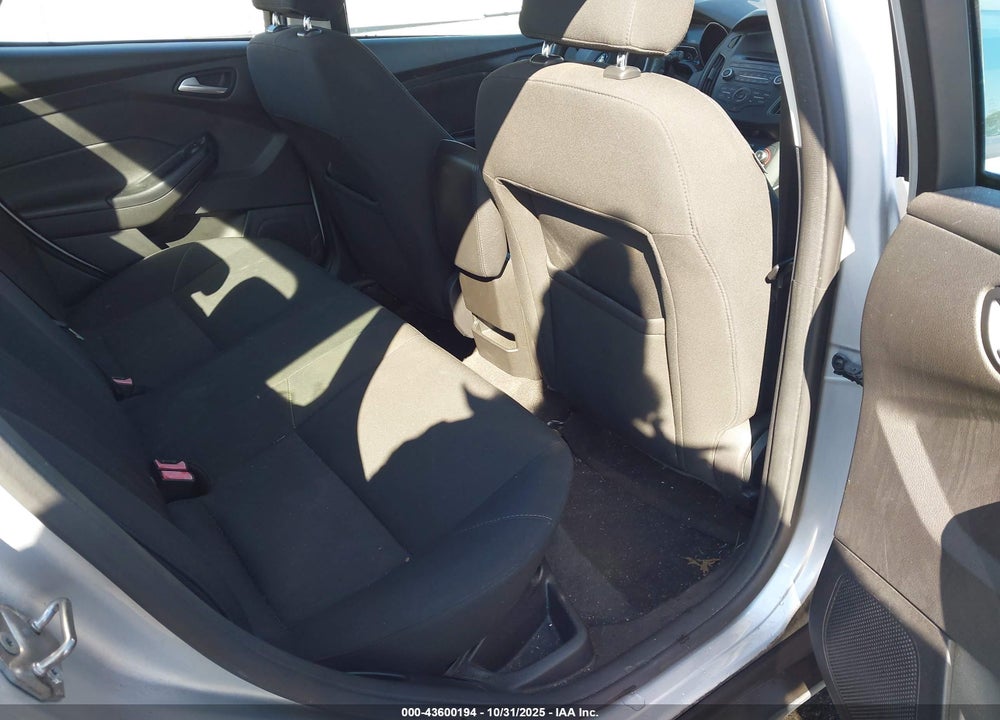 2016 FORD FOCUS VIN: 1FADP3F25GL234933