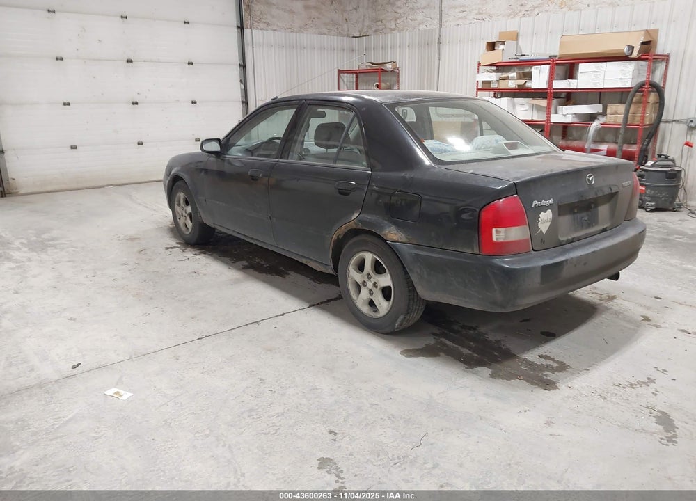 2002 MAZDA PROTEGE DX/ES/LX VIN: JM1BJ225221573053