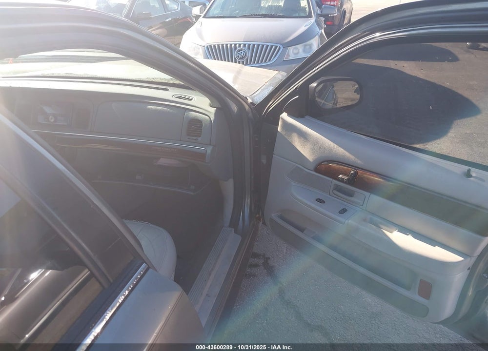 2003 MERCURY GRAND MARQUIS LS VIN: 2MEFM75W83X653975