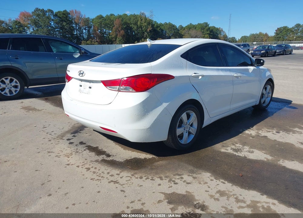 2013 HYUNDAI ELANTRA GLS VIN: 5NPDH4AE9DH261874