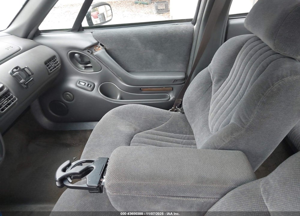 1999 PONTIAC BONNEVILLE SE VIN: 1G2HX52K9XH223681