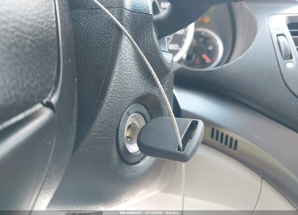 2011 ACURA TSX 2.4 VIN: JH4CU2F60BC016711
