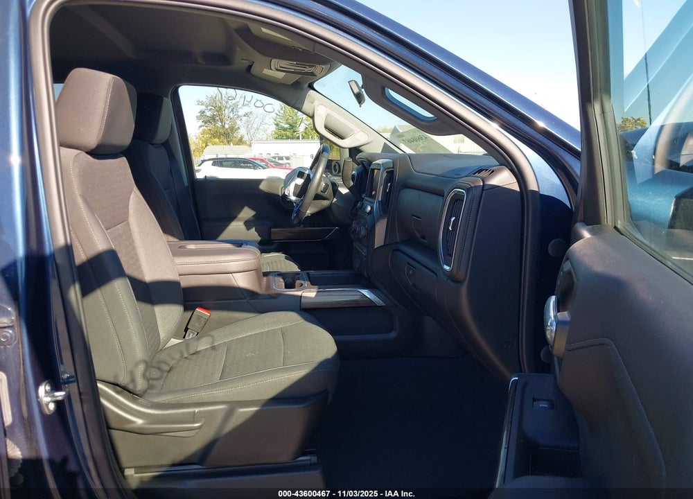 2022 CHEVROLET SILVERADO 1500 LTD 4WD SHORT BED RST VIN: 1GCUYEED8NZ226146