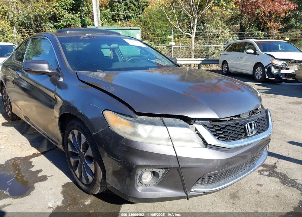2013 HONDA ACCORD EX VIN: 1HGCT1B72DA021387