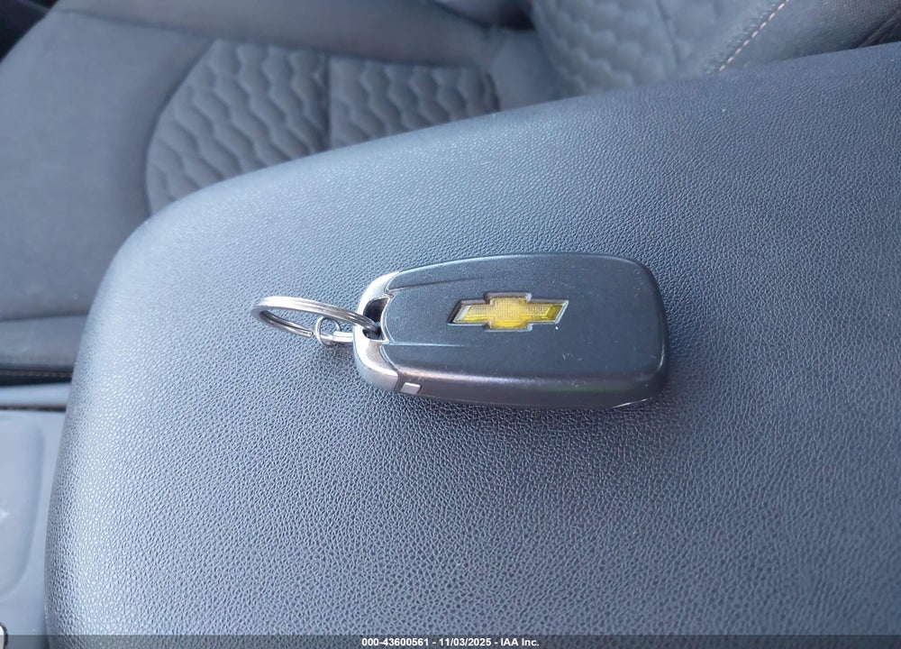 2018 CHEVROLET EQUINOX LT VIN: 3GNAXSEV6JL110563
