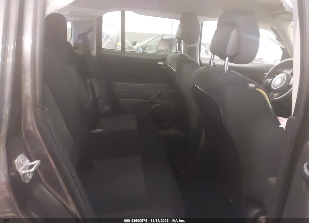 2016 JEEP PATRIOT SPORT VIN: 1C4NJRBB0GD674612