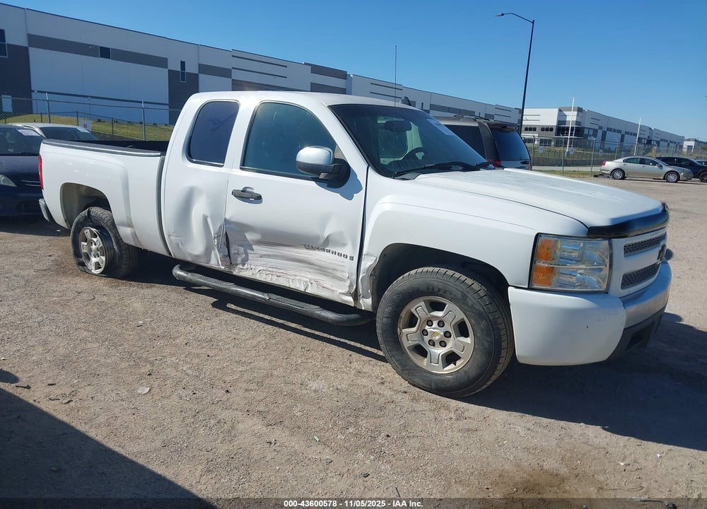 2007 CHEVROLET SILVERADO 1500 WORK TRUCK VIN: 1GCEC19X87Z608230
