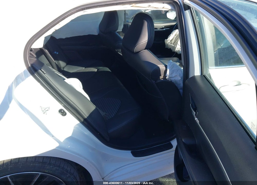 2022 TOYOTA CAMRY SE VIN: 4T1T11AK7NU061695