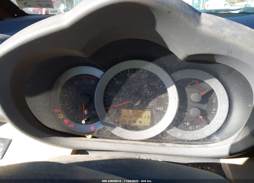 2010 TOYOTA RAV4 VIN: 2T3KF4DV4AW039885