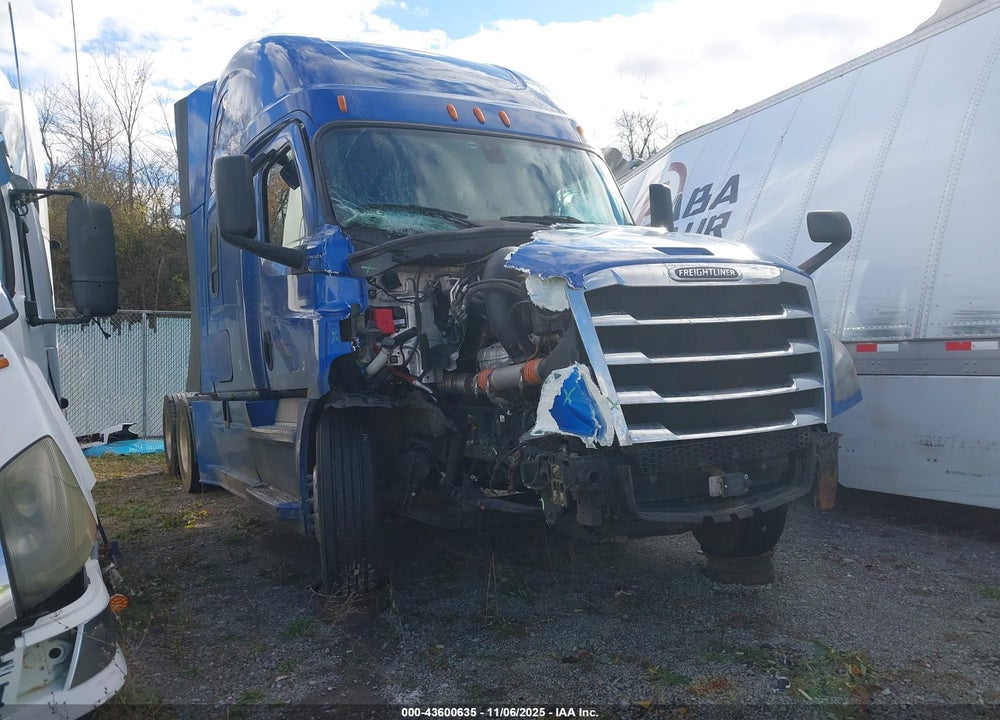 2020 FREIGHTLINER NEW CASCADIA 126 VIN: 3AKJHHDR6LSLP9185