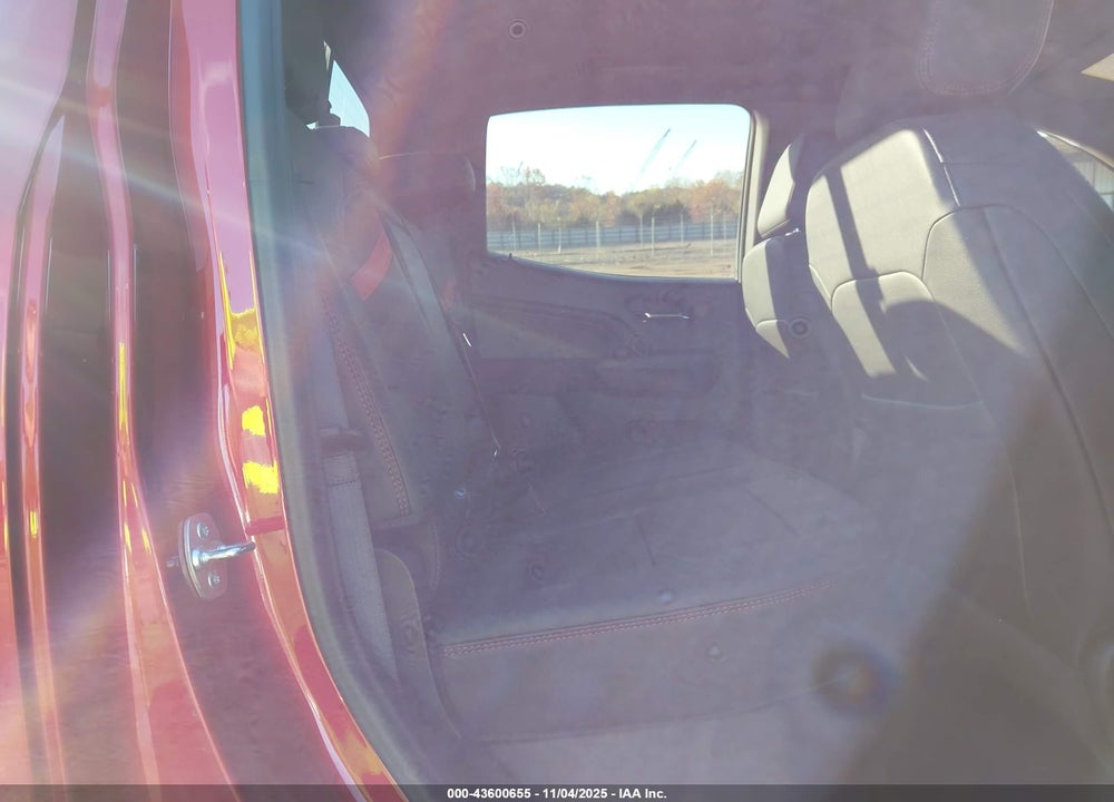 2025 CHEVROLET COLORADO VIN: 1GCPTDEKXS1177739