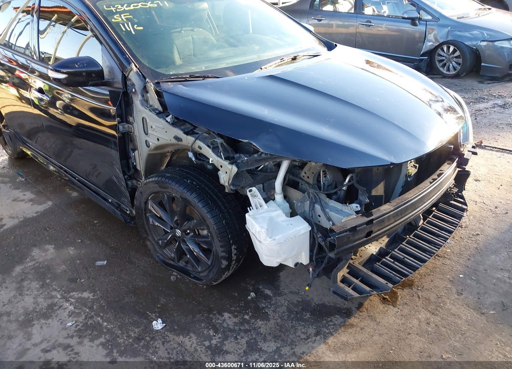2018 NISSAN SENTRA SR VIN: 3N1AB7AP1JY279133