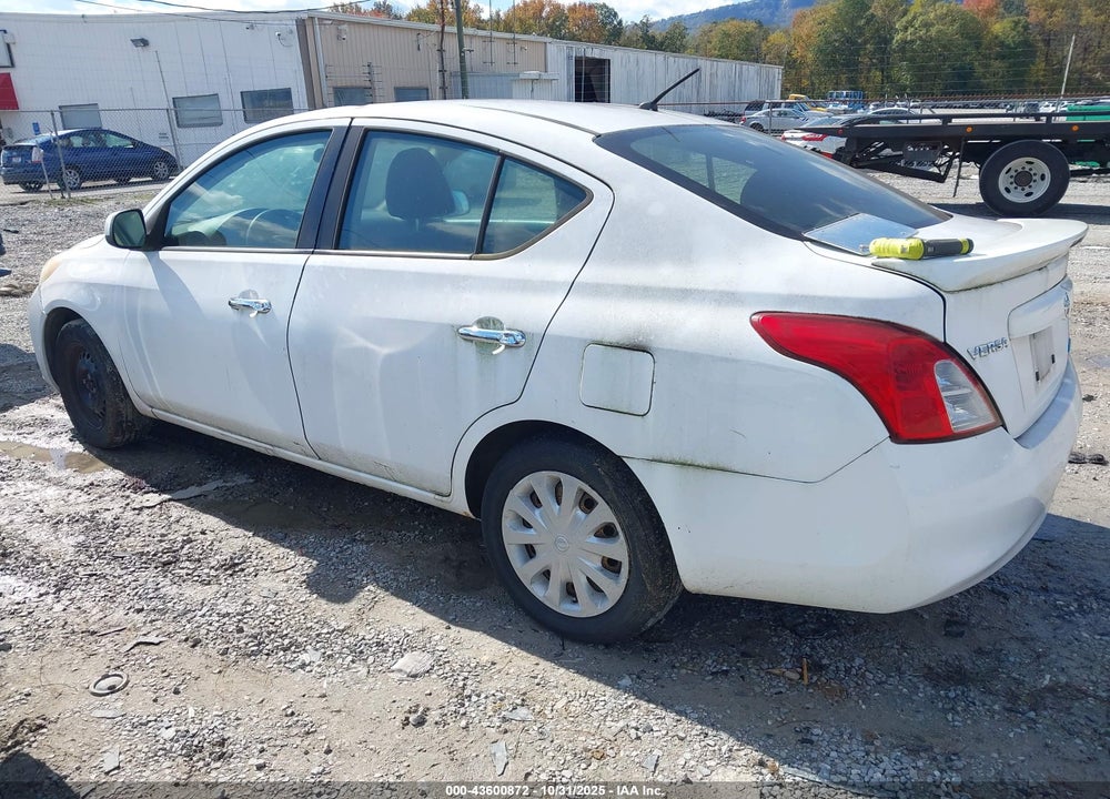2013 NISSAN VERSA 1.6 SV VIN: 3N1CN7AP5DL868039