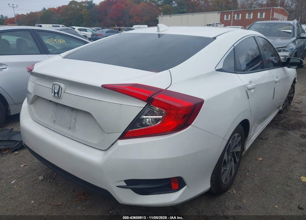 2018 HONDA CIVIC EX VIN: 2HGFC2F74JH551788