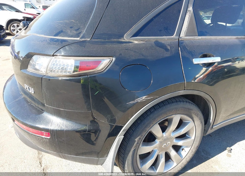 2005 INFINITI FX35 VIN: JNRAS08U85X107253