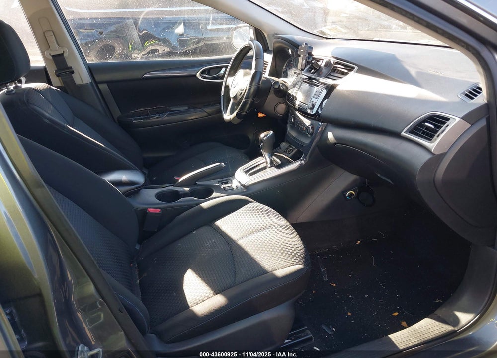 2017 NISSAN SENTRA SR VIN: 3N1AB7AP1HY407655