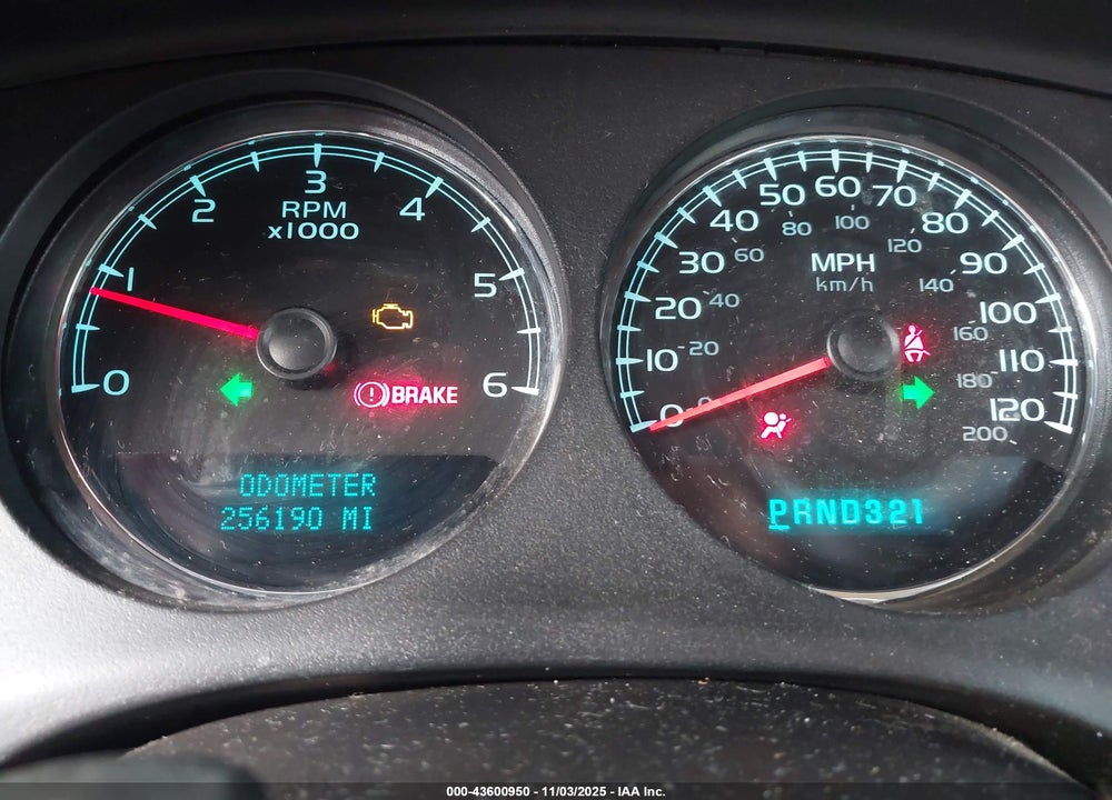 2008 CHEVROLET SUBURBAN 1500 LTZ VIN: 1GNFK16358J218377