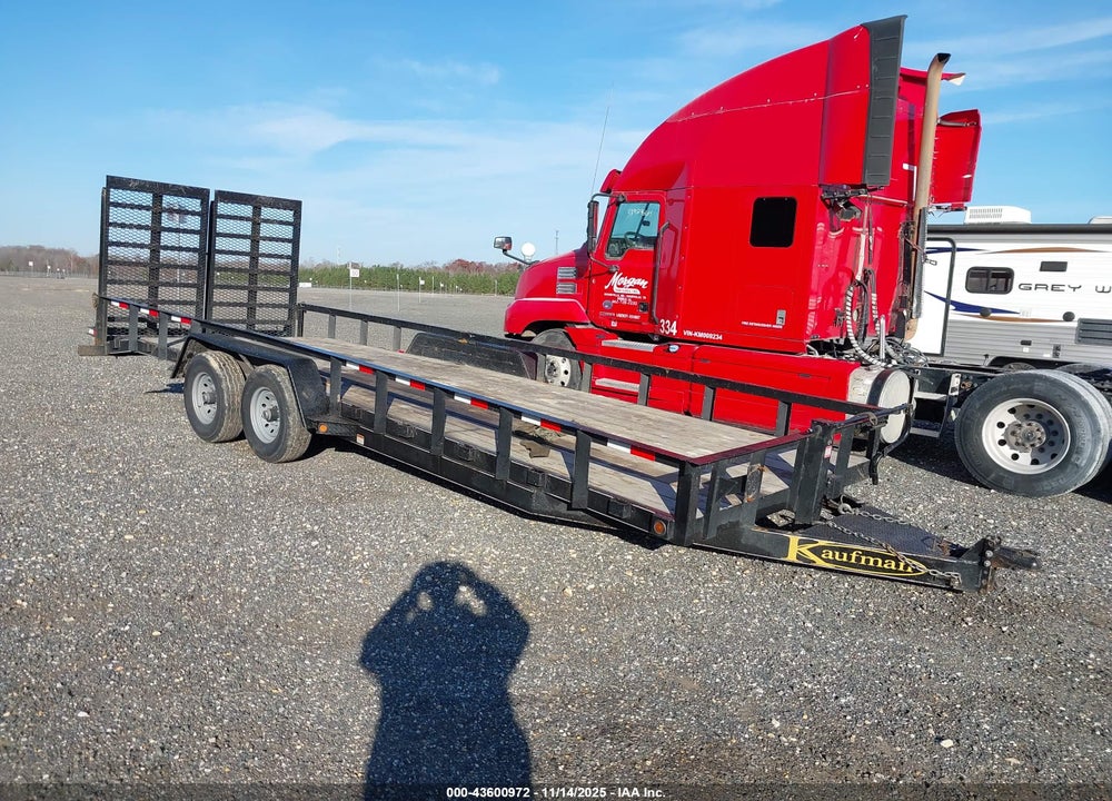 2023 KAUFMAN TRAILERS UNKNOWN VIN: 7UZFB2223PL005713