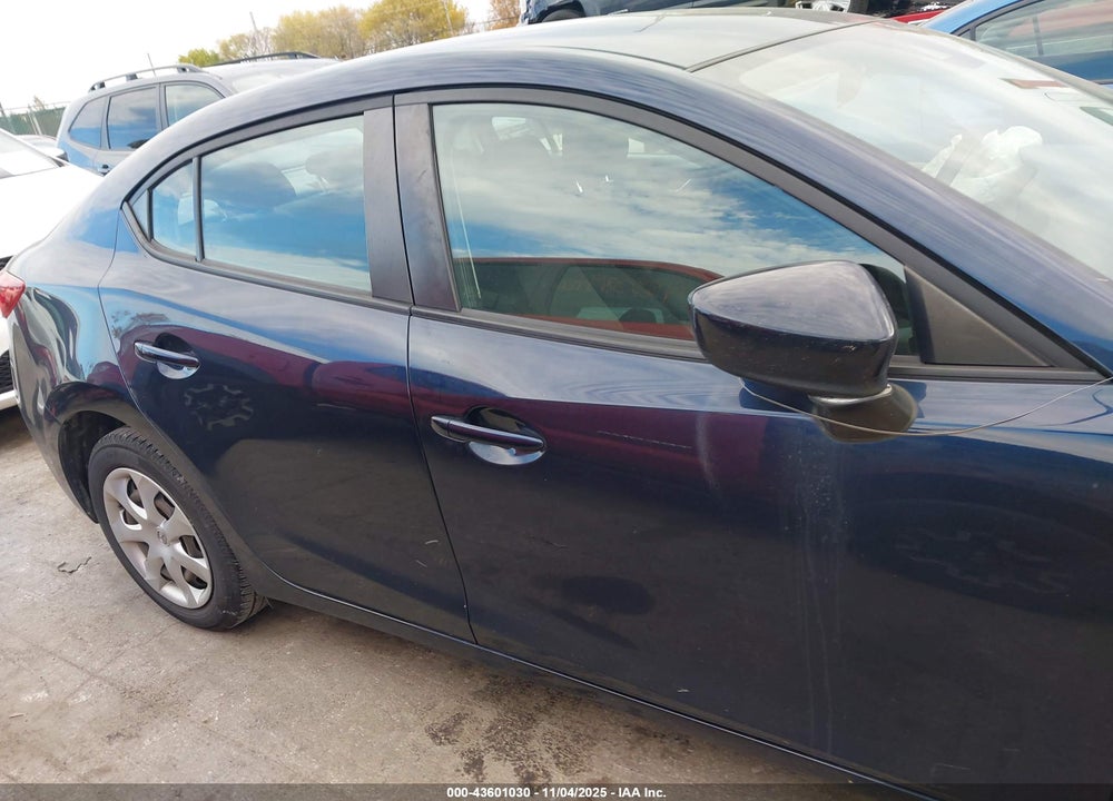 2018 MAZDA 3 VIN: 3MZBN1U73JM233938
