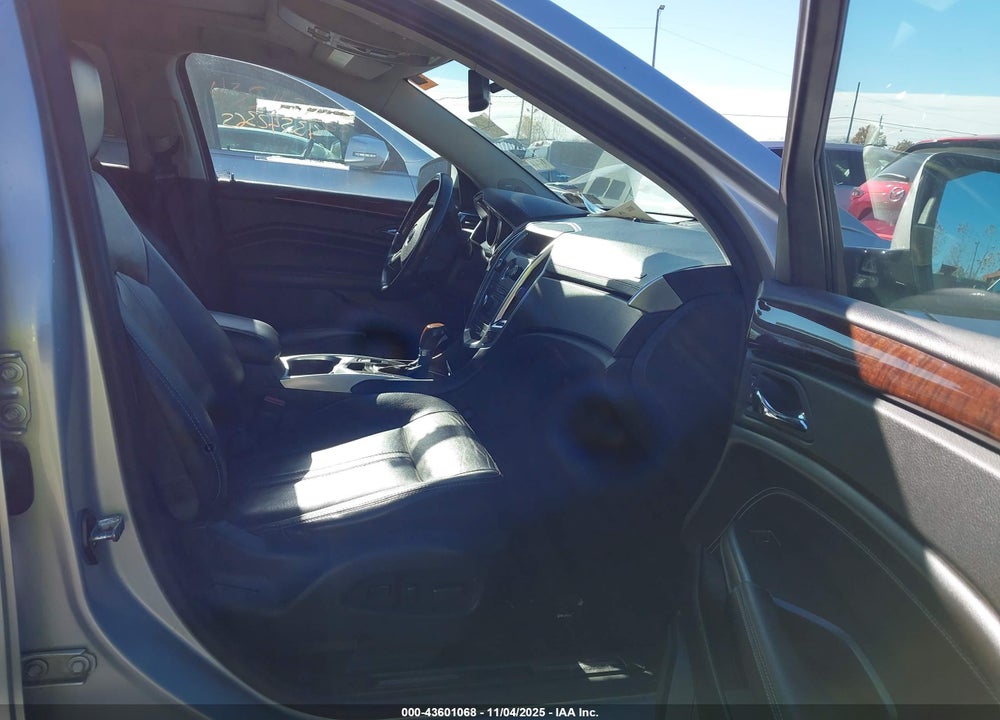 2012 CADILLAC SRX LUXURY COLLECTION VIN: 3GYFNAE30CS517570