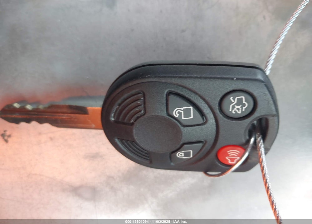 2009 FORD ESCAPE VIN: 1FMCU03789KC81133