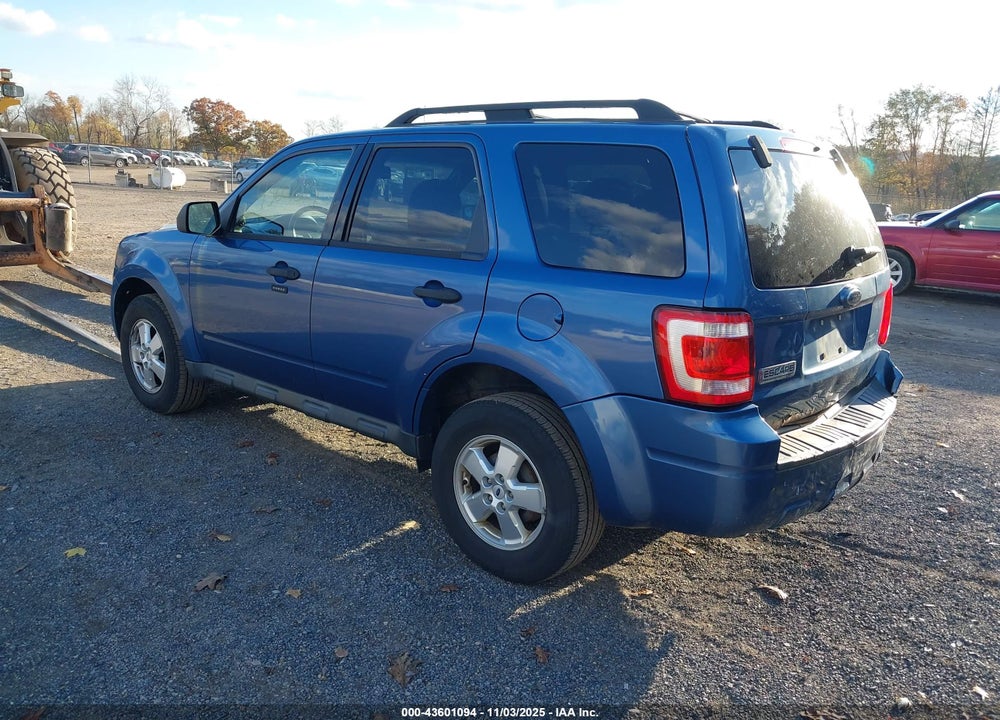 2009 FORD ESCAPE VIN: 1FMCU03789KC81133