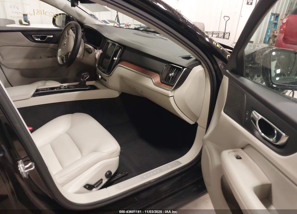 2019 VOLVO S60 MOMENTUM VIN: 7JRA22TK7KG004078