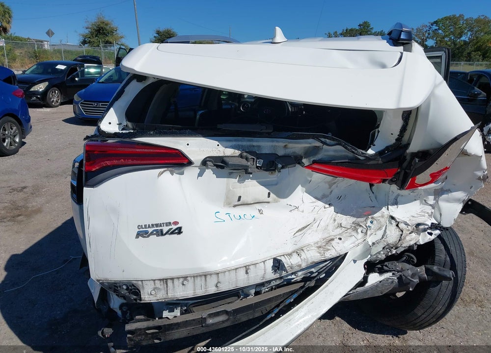 2017 TOYOTA RAV4 LE VIN: JTMZFREV9HJ121288