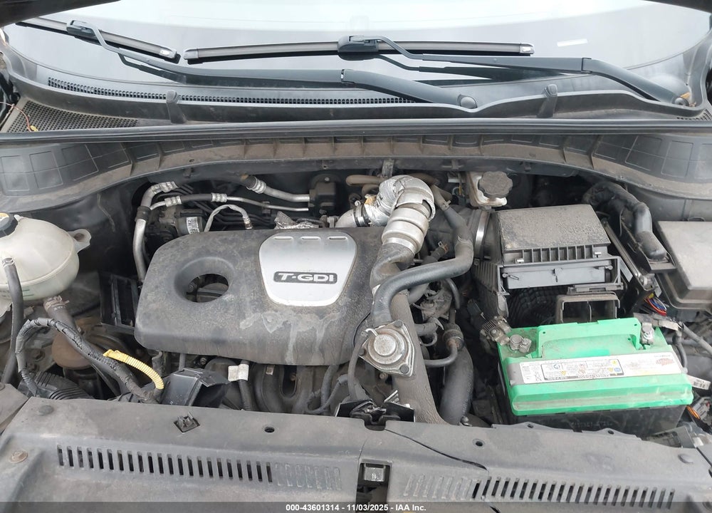 2017 HYUNDAI TUCSON SPORT VIN: KM8J3CA28HU403950