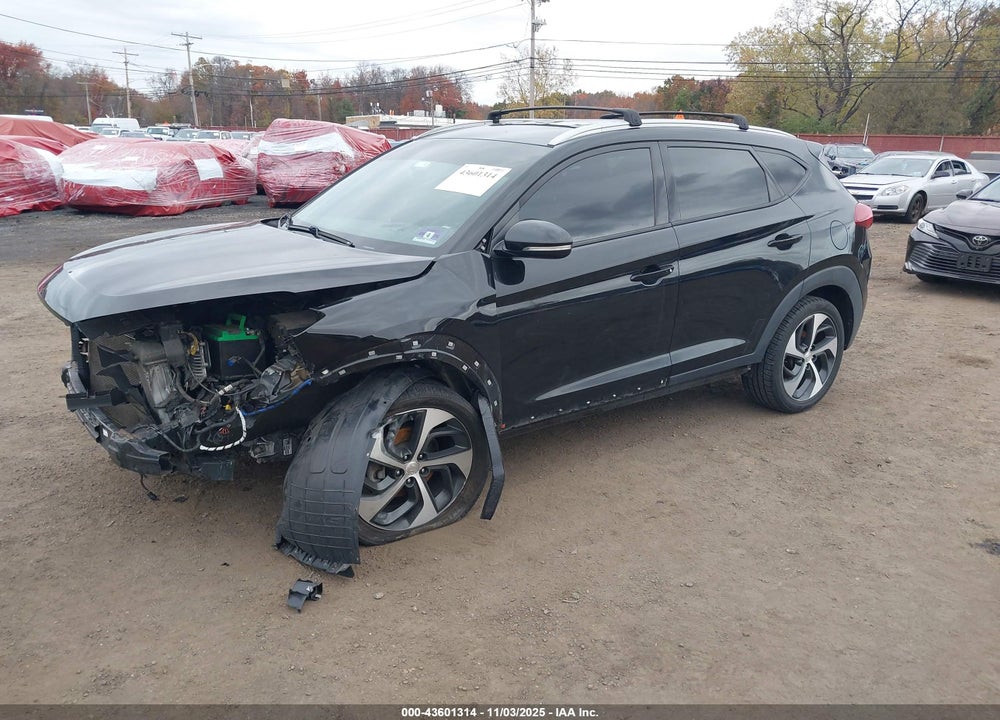 2017 HYUNDAI TUCSON SPORT VIN: KM8J3CA28HU403950