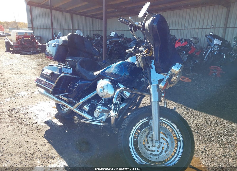 2000 HARLEY-DAVIDSON FLHT CLASSIC VIN: 1HD1DJV19YY649338