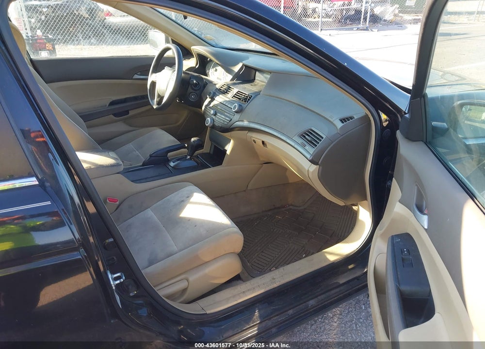 2009 HONDA ACCORD 2.4 LX VIN: 1HGCP26369A048066