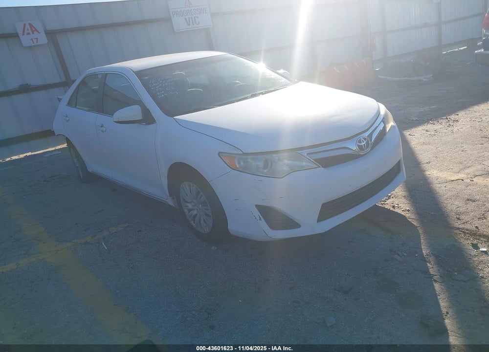 2013 TOYOTA CAMRY LE VIN: 4T1BF1FKXDU721832