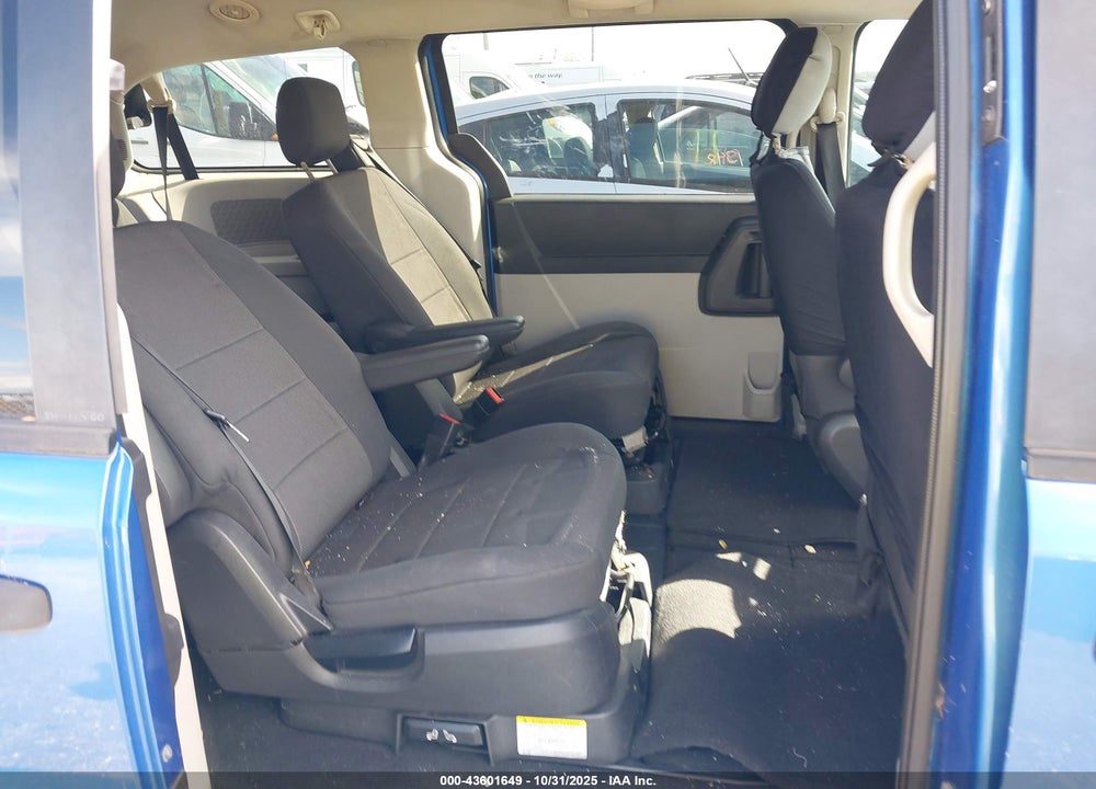 2010 DODGE GRAND CARAVAN SXT VIN: 2D4RN5D16AR219399