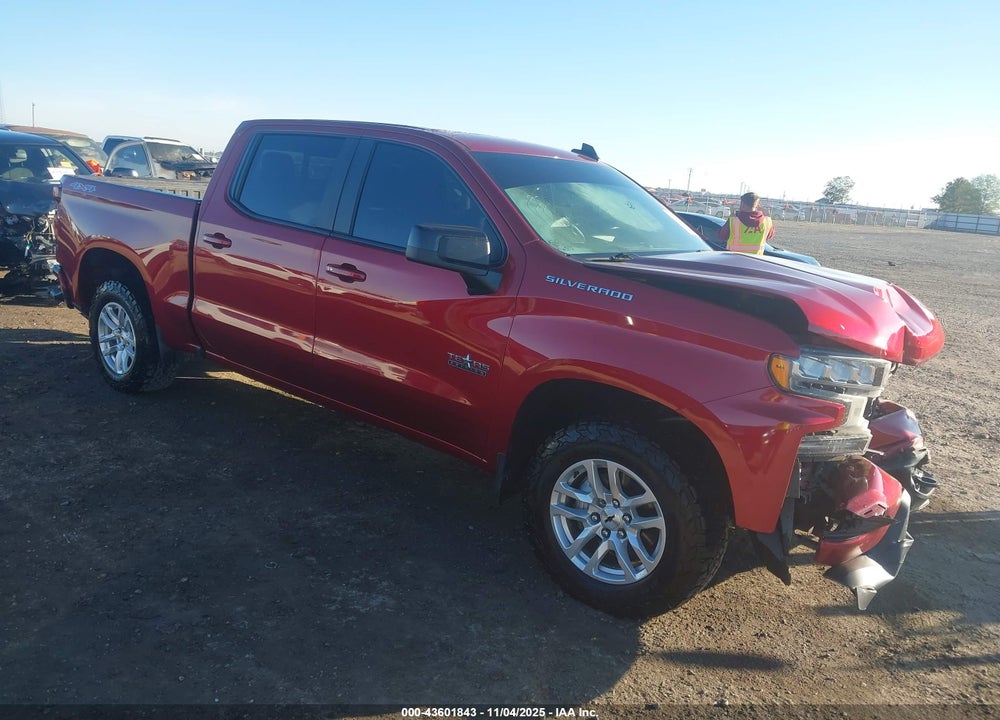2021 CHEVROLET SILVERADO 1500 4WD  SHORT BED RST VIN: 1GCUYEED9MZ364776
