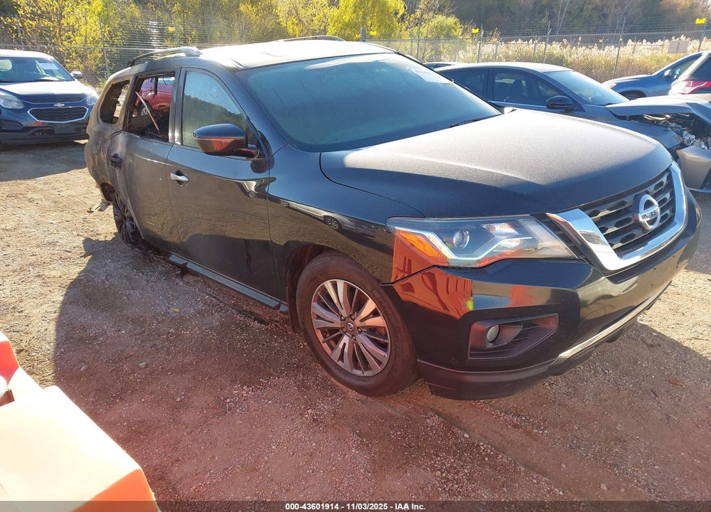 2017 NISSAN PATHFINDER SV VIN: 5N1DR2MM6HC613519