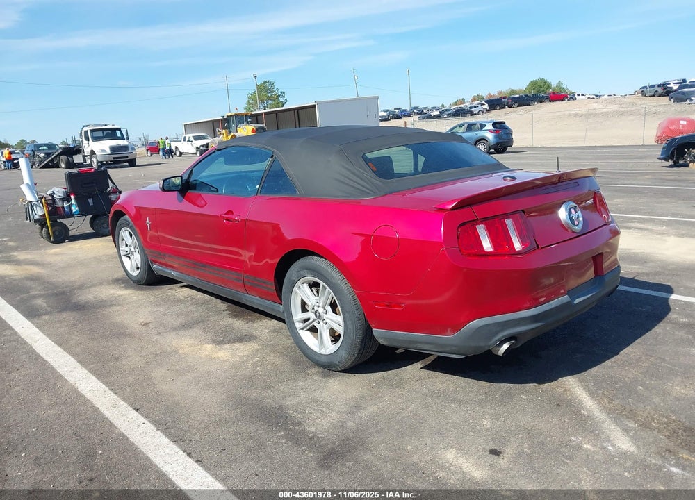 2011 FORD MUSTANG V6 PREMIUM VIN: 1ZVBP8EM0B5102786
