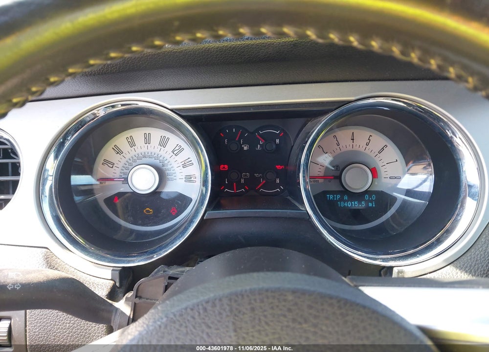 2011 FORD MUSTANG V6 PREMIUM VIN: 1ZVBP8EM0B5102786