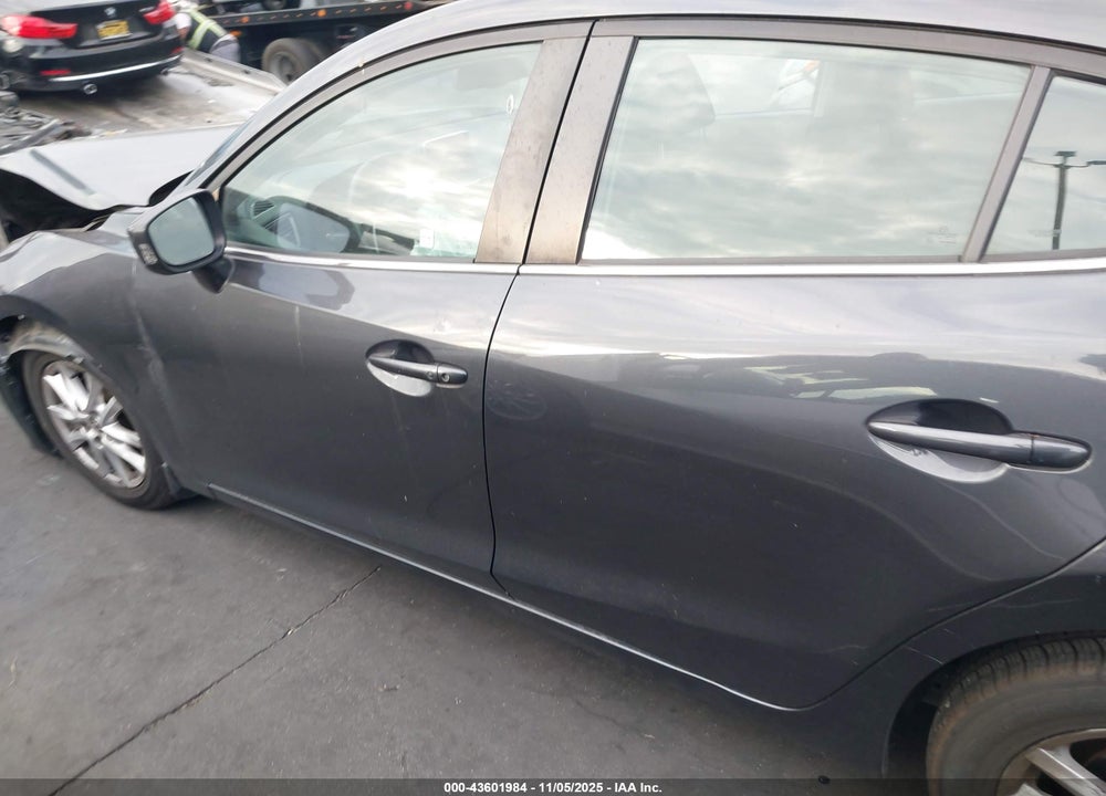 2015 MAZDA 3 I TOURING VIN: 3MZBM1V70FM231122