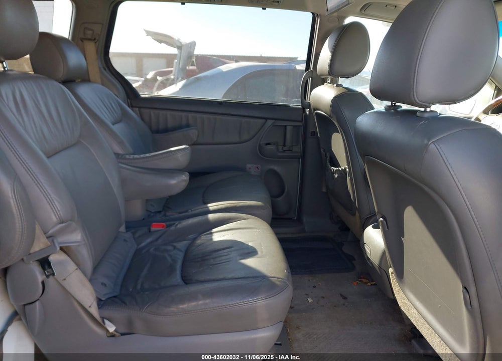 2009 TOYOTA SIENNA LIMITED VIN: 5TDBK22C59S026769
