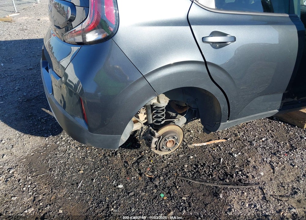 2023 KIA SOUL LX VIN: KNDJ23AU1P7211596