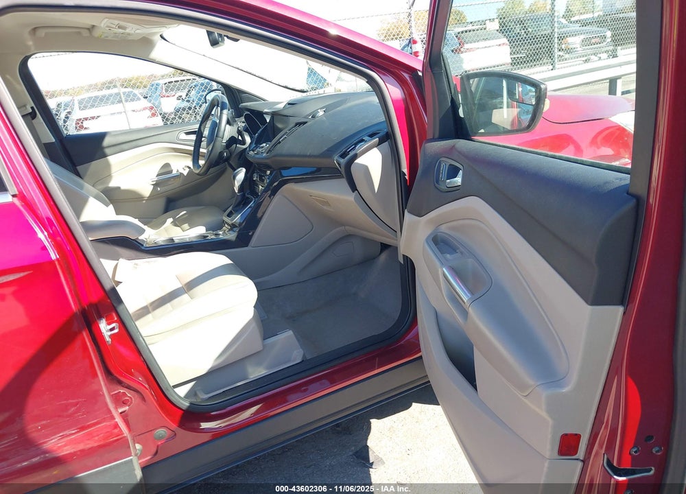 2014 FORD ESCAPE TITANIUM VIN: 1FMCU0J98EUB76126